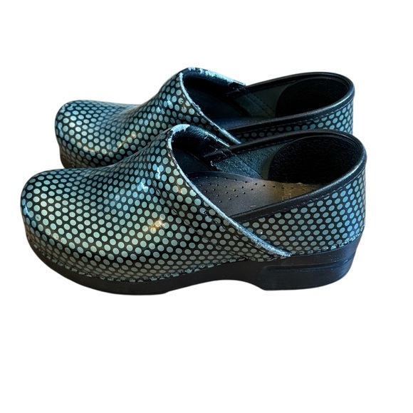Dansko Green And Black Polka Dot Patent Leather Clogs Size EU 38 US 7.5-8 - Picture 6 of 8